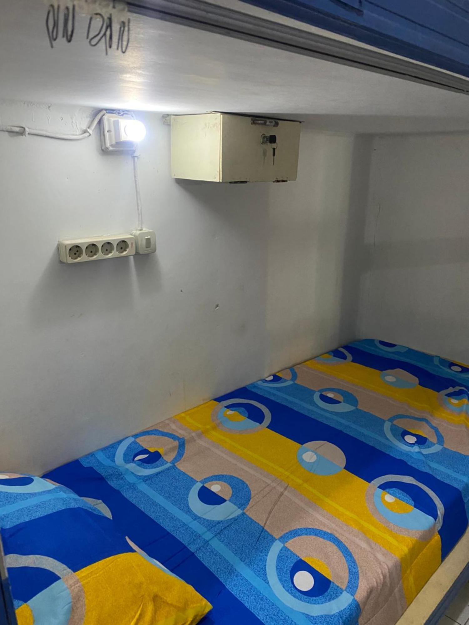 Cempaka Hostel Labuan Bajo Exterior photo